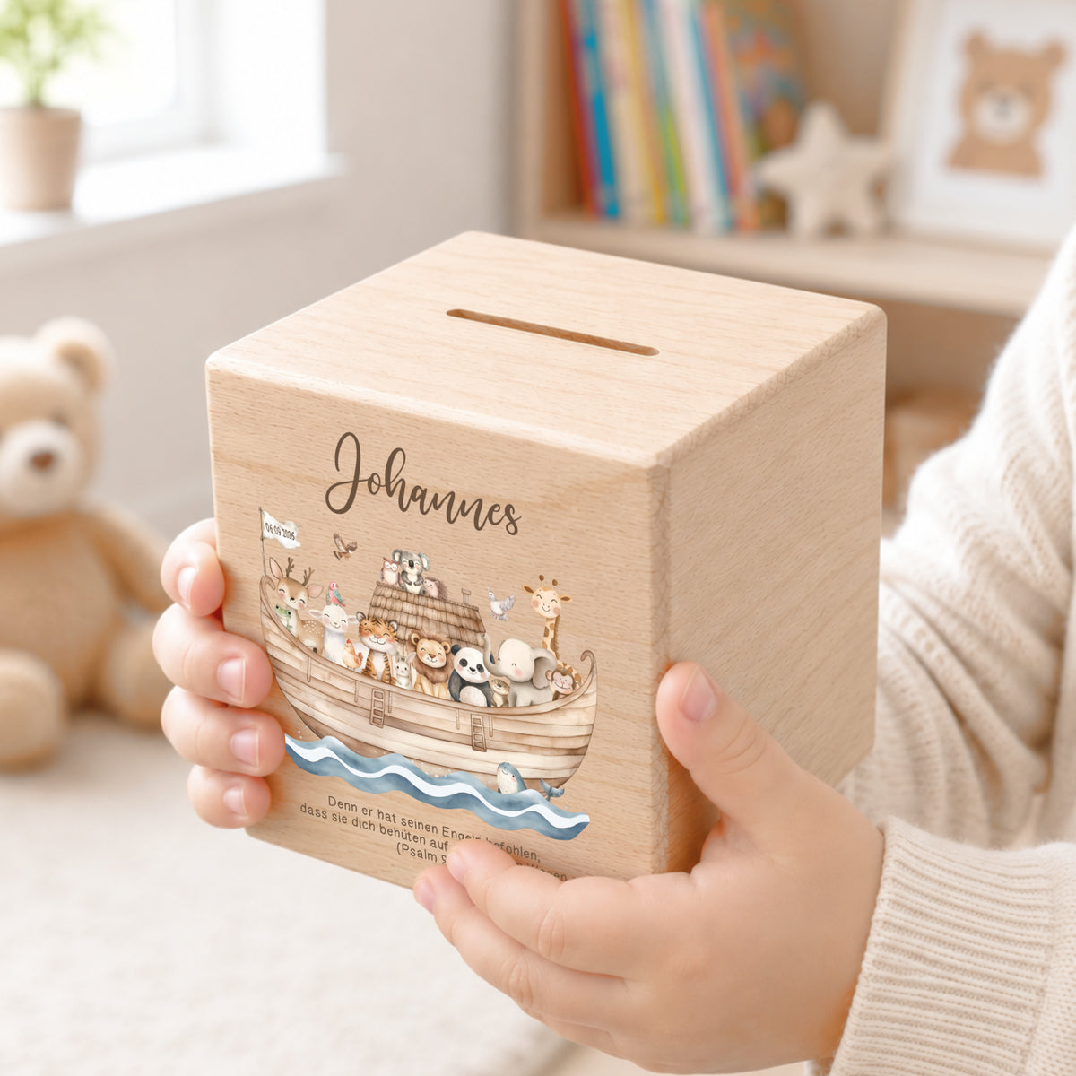 Holzspardose für Taufkinder personalisiert mit Namen + Spruch als Geschenk zur Taufe mit Arche Noah